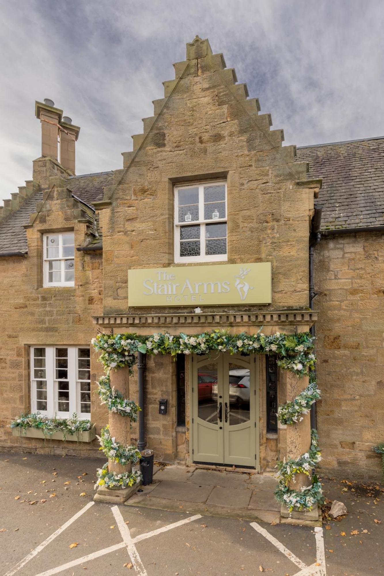 The Stair Arms Hotel Pathhead ภายนอก รูปภาพ